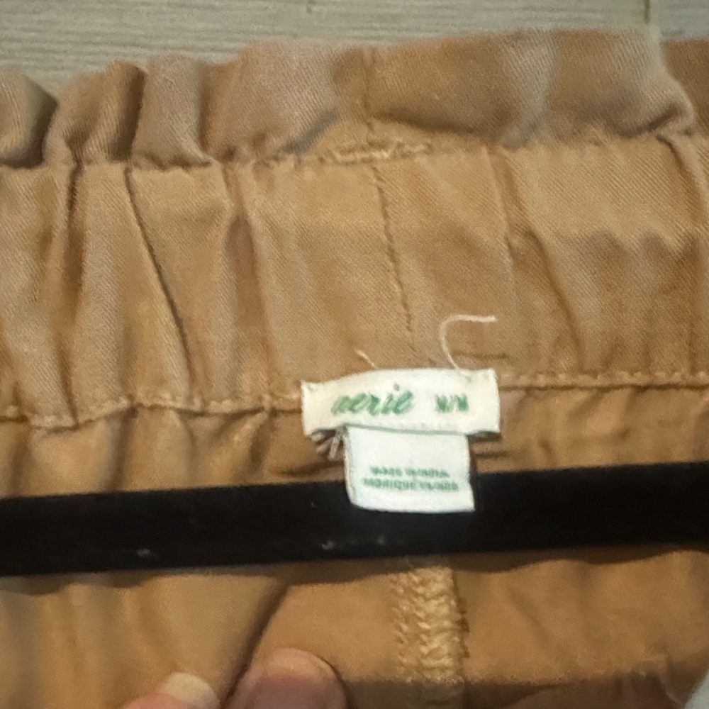 Aerie High Waist Tan Shorts for Women - Picture 5 of 6
